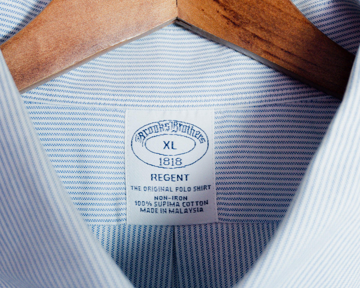 Camisa Brooks Brothers de rayas celestes — Talla XL