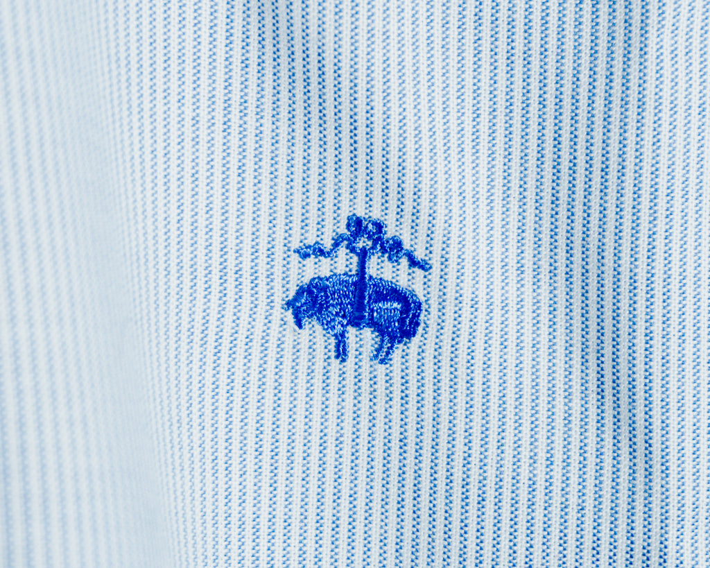 Camisa Brooks Brothers de rayas celestes — Talla XL