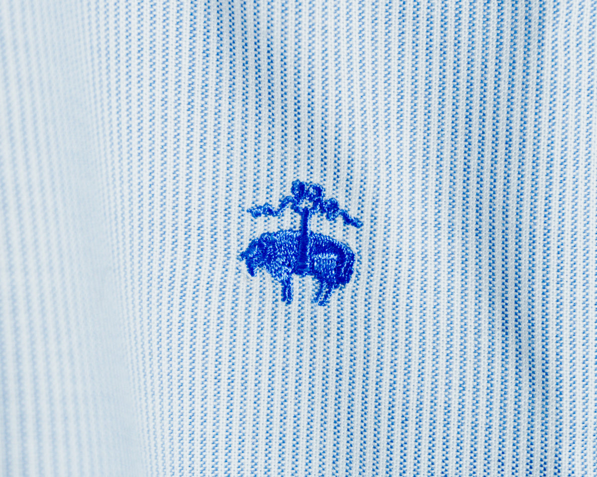 Camisa Brooks Brothers de rayas celestes — Talla XL