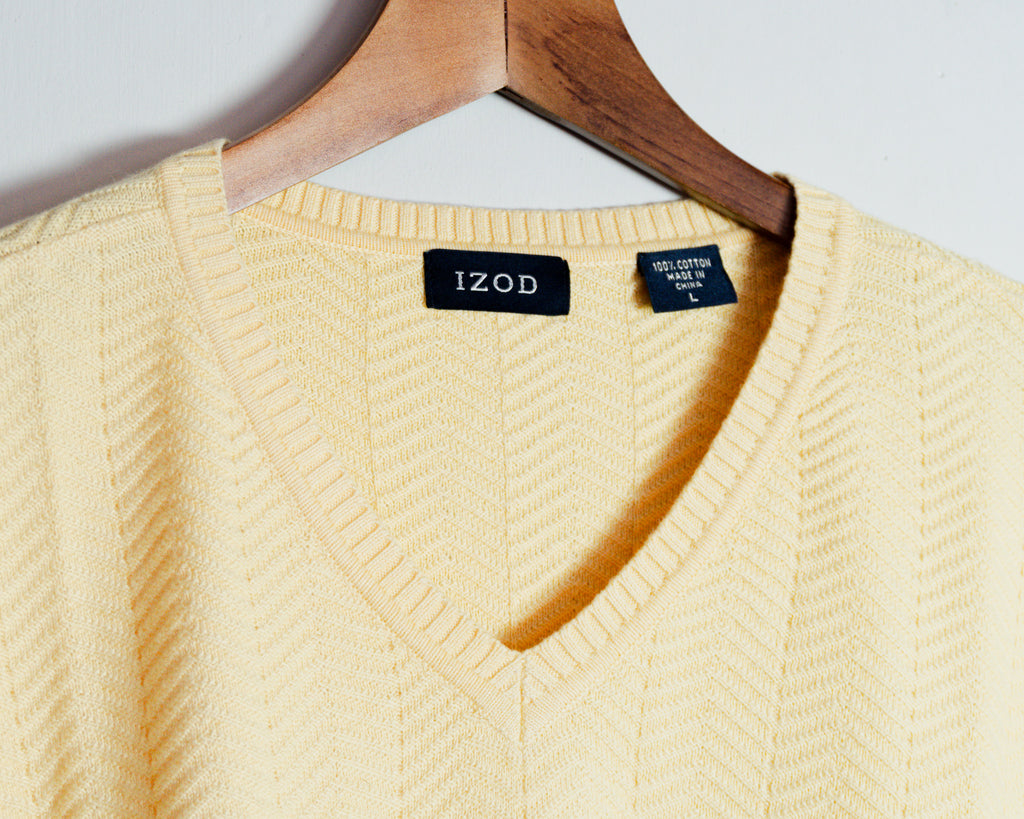 Chaleco IZOD amarillo sin mangas — Talla L, calce amplio