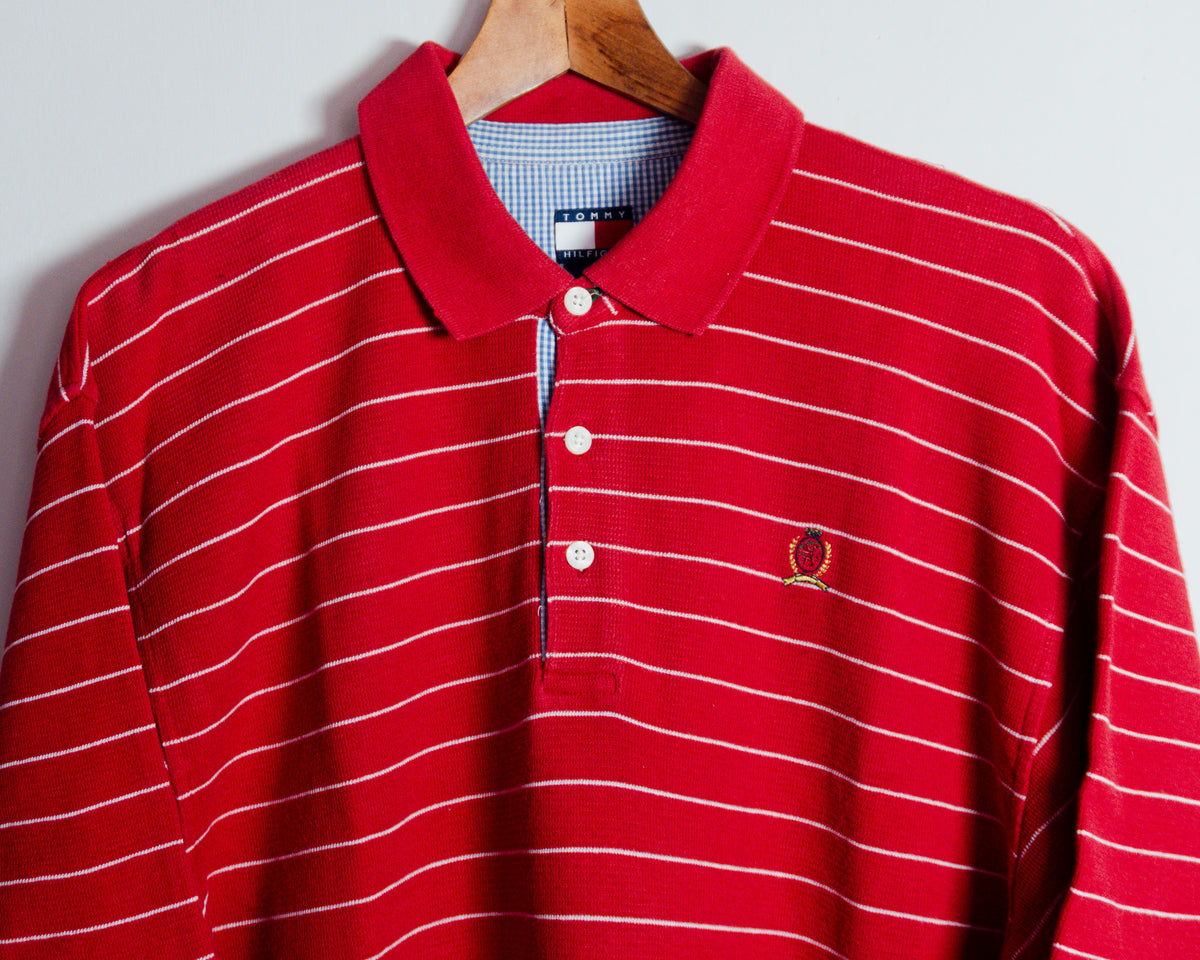 Polera polo Tommy Hilfiger vintage roja a rayas — Talla XL