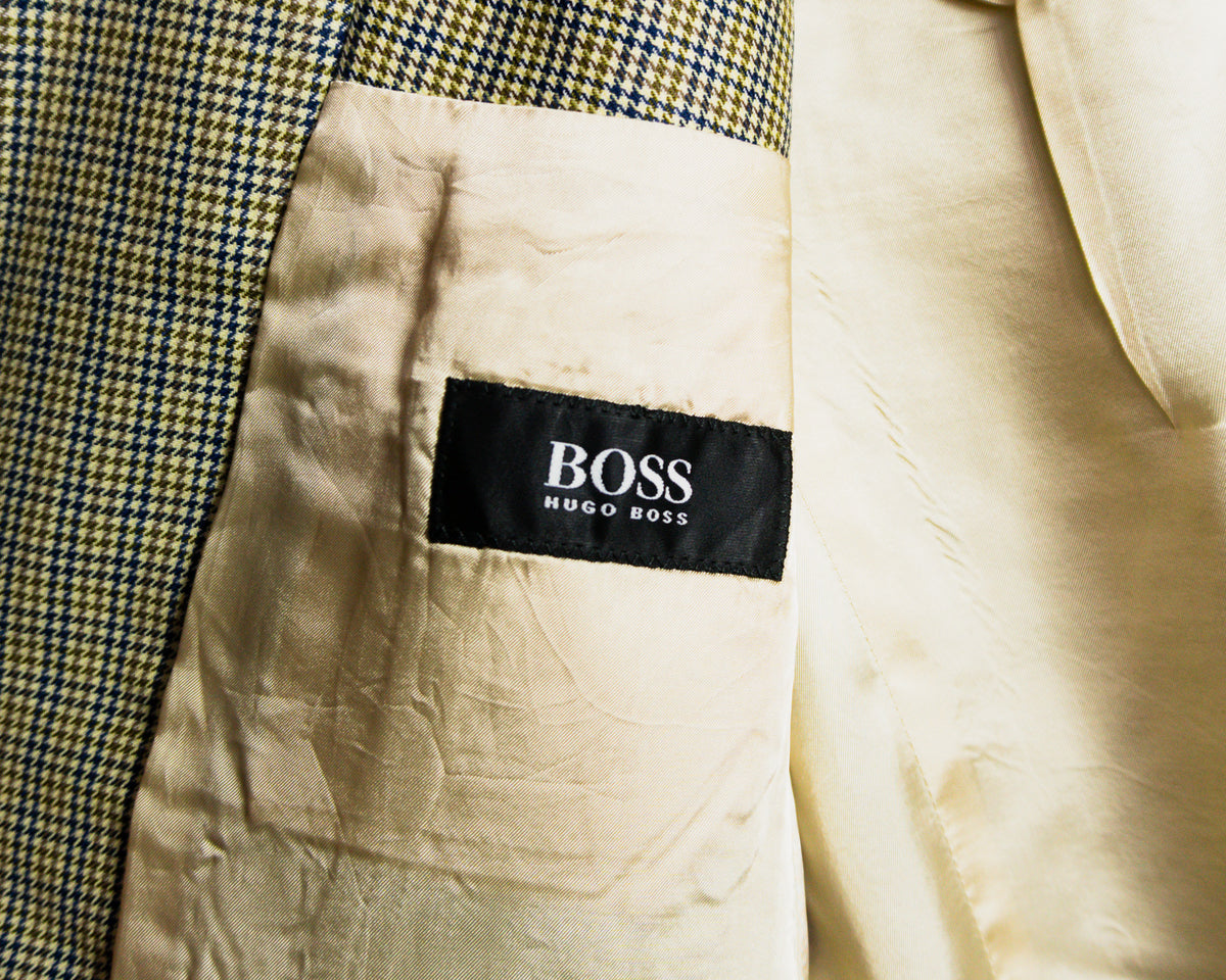 Blazer Hugo Boss de lana a microcuadros — Talla 48