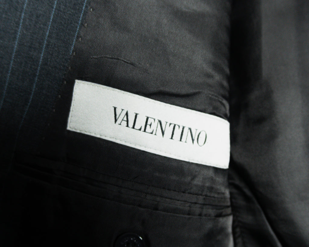 Chaqueta Valentino gris con rayas — Talla 50