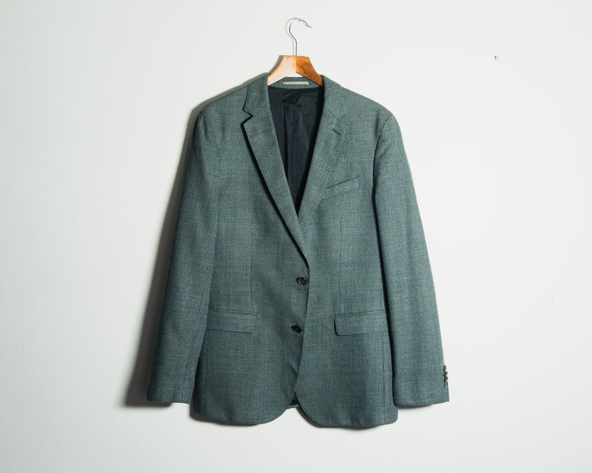 Blazer Hugo Boss gris de microcuadros, tejido Marzotto — Talla 42R Slim Fit (calce 41R)