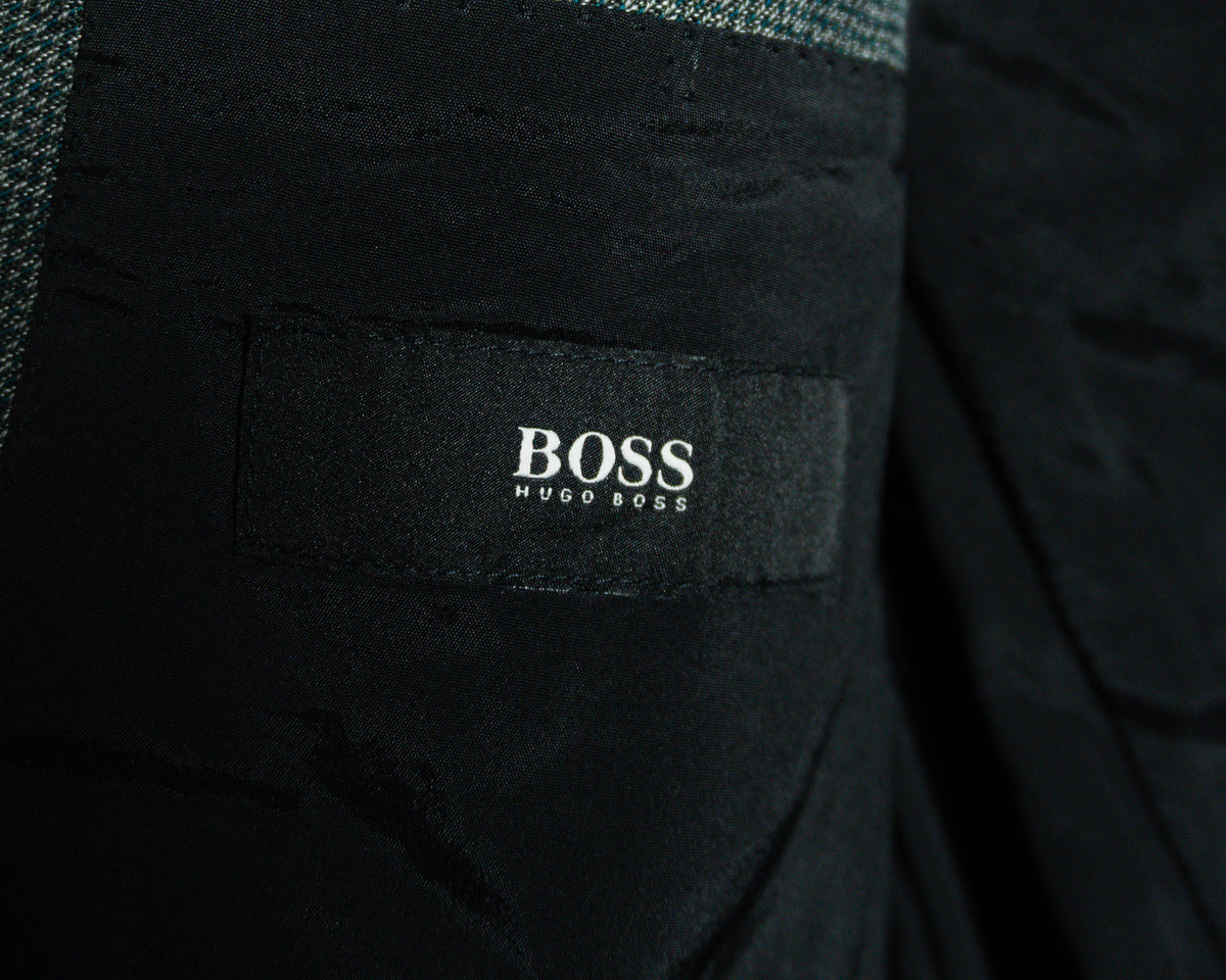 Blazer Hugo Boss gris de microcuadros, tejido Marzotto — Talla 42R Slim Fit (calce 41R)