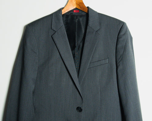 Blazer HUGO Hugo Boss gris oscuro, etiqueta roja — Talla 36R