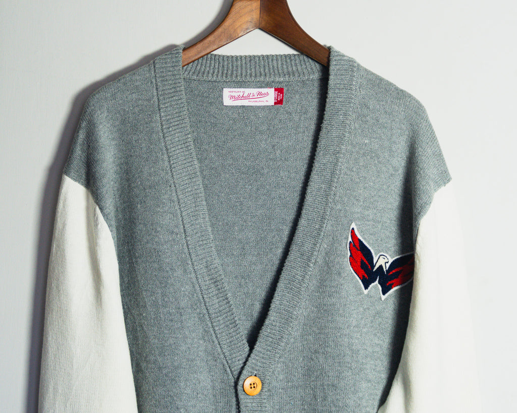Cardigan Mitchell & Ness gris Washington Capitals — Talla XL