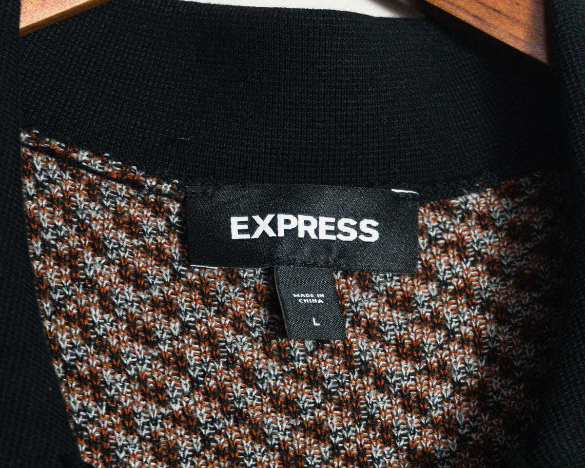 Camisa tejida Express con diseño geométrico — Talla L